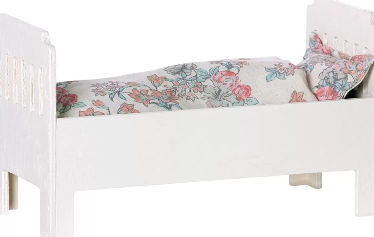 Maileg Small Off White Wood Bed Store